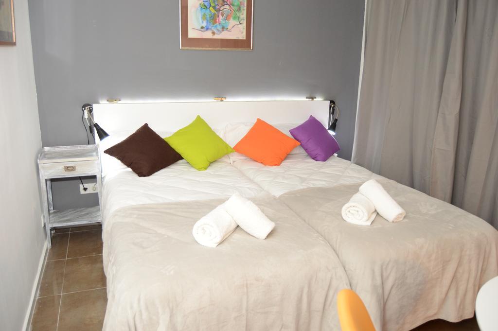 Tarragona Suites Marquesa Экстерьер фото